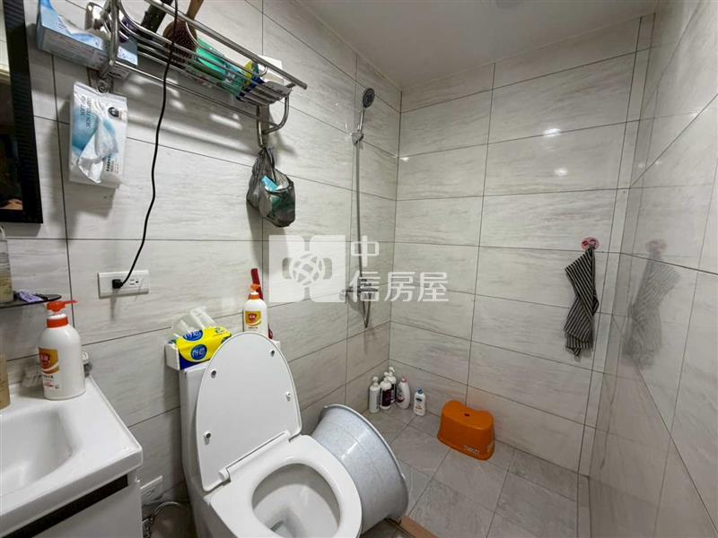 華勛國小 整新美透天房屋室內格局與周邊環境