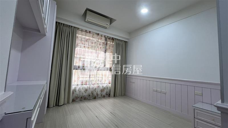 桃鶯商圈電梯別墅(甲工興建)房屋室內格局與周邊環境