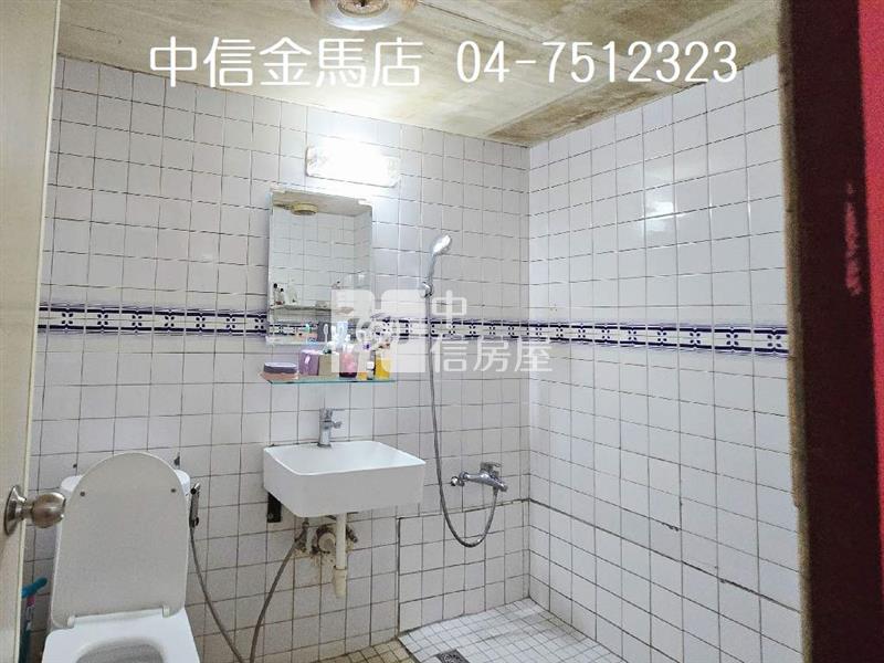 南郭路彰中華廈房屋室內格局與周邊環境