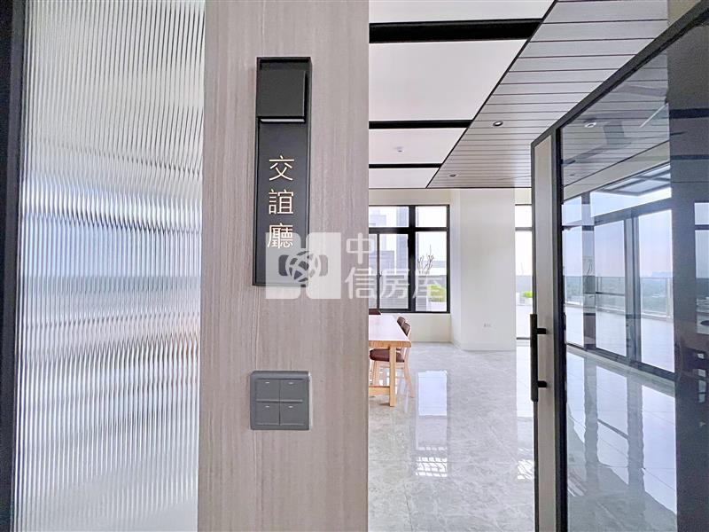 屏東房屋《長治全新鮮亮平車三房》房屋室內格局與周邊環境