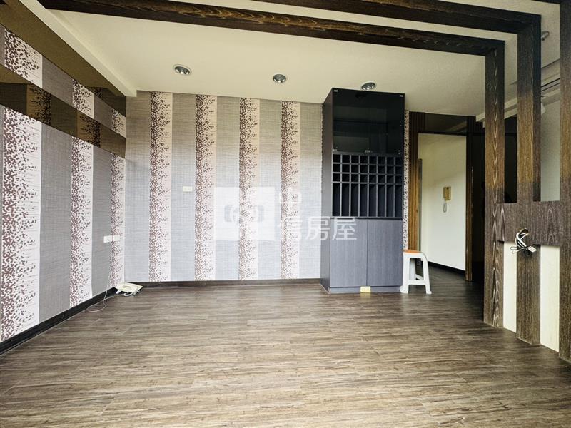 國璽音樂廳別墅房屋室內格局與周邊環境