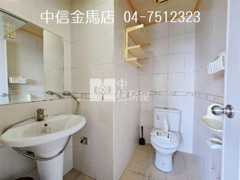 中華西路金店面房屋室內格局與周邊環境
