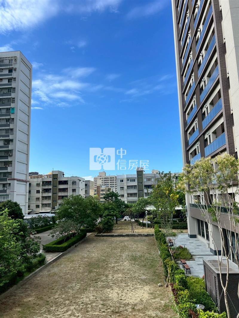 碳佐麻里需整理五樓寓房屋室內格局與周邊環境