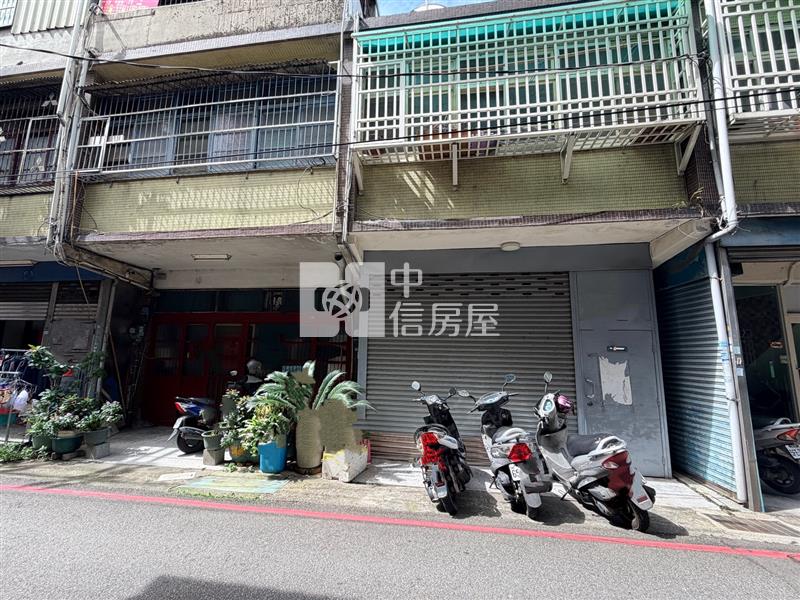 【安家】專任-平鎮山仔頂家樂福透天房屋室內格局與周邊環境