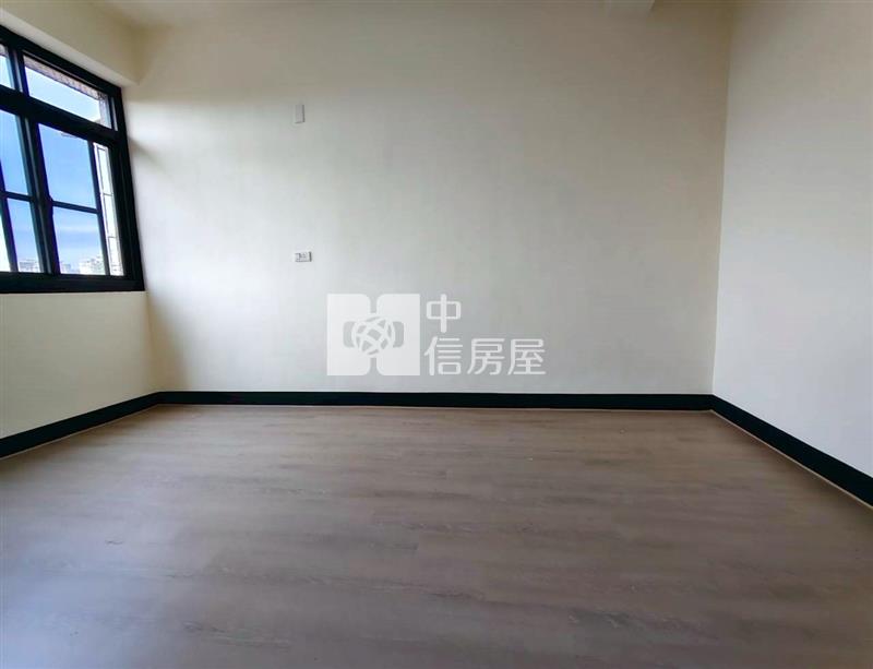 學校旁明靓三房美寓房屋室內格局與周邊環境