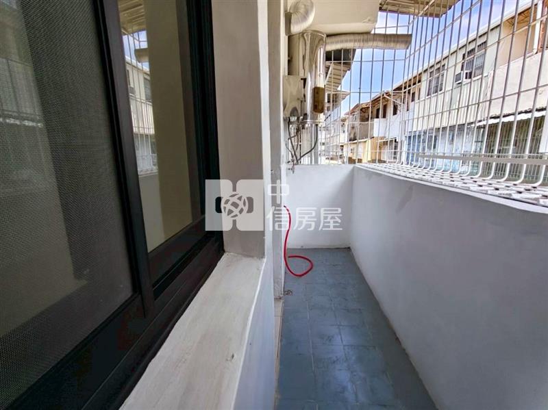 學校旁明靓三房美寓房屋室內格局與周邊環境