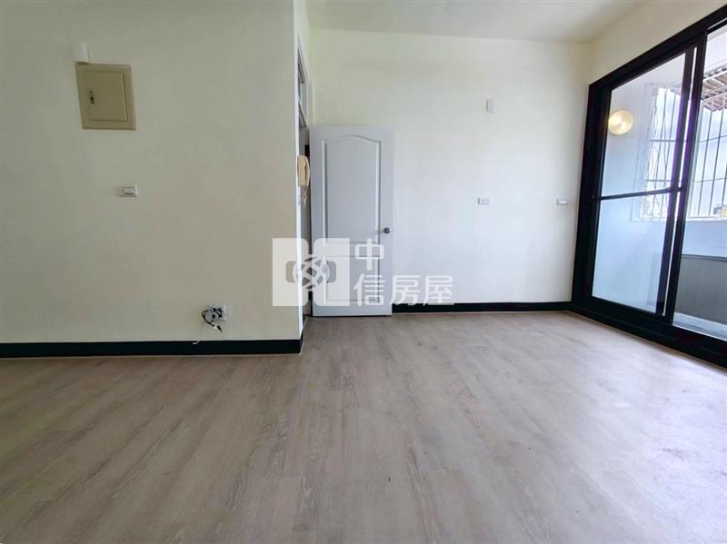 學校旁明靓三房美寓房屋室內格局與周邊環境
