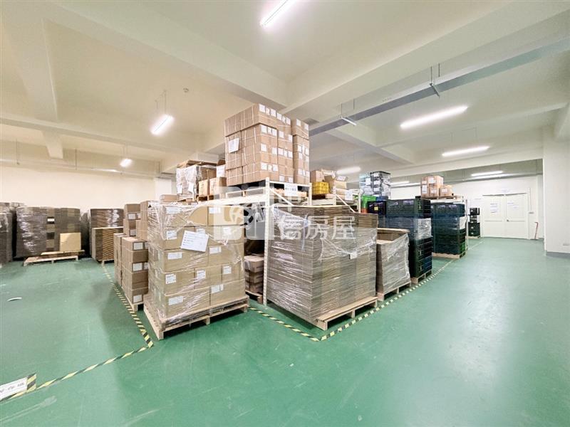 新竹獨棟科技企業電梯廠房房屋室內格局與周邊環境