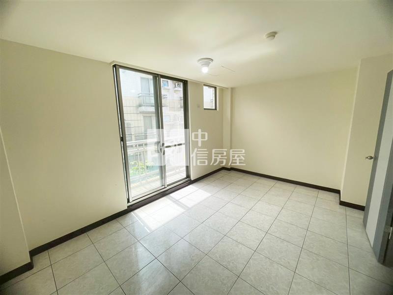 K002 中豐全聯店面房屋室內格局與周邊環境