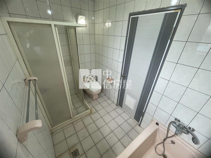 K002 中豐全聯店面房屋室內格局與周邊環境