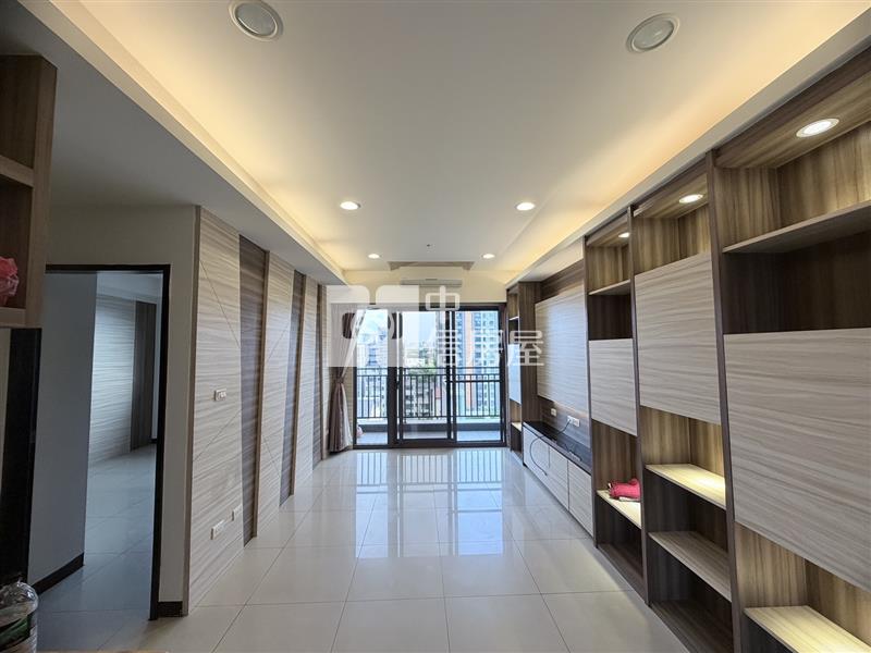青埔A18雙衛景觀2+1房車房屋室內格局與周邊環境