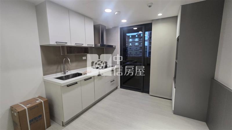 大園國際高中兩房+車位房屋室內格局與周邊環境