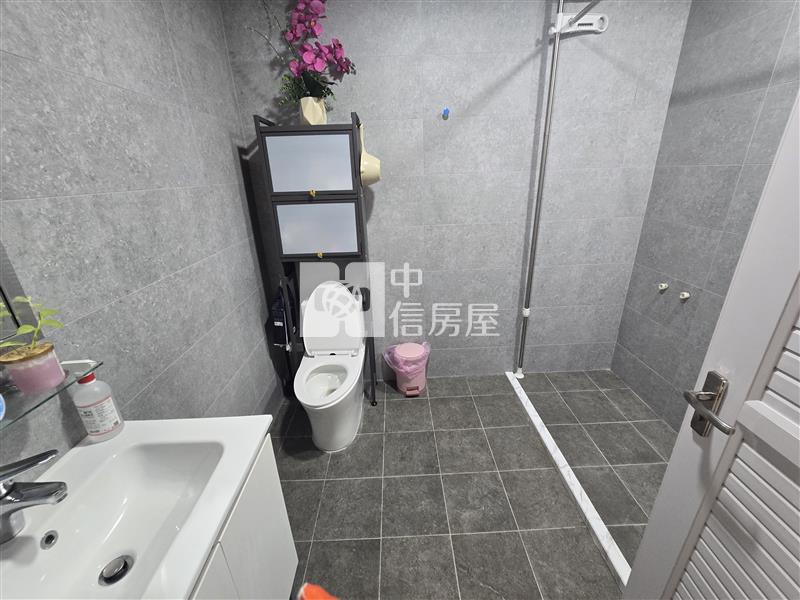 中悅桂冠~整新大3房車房屋室內格局與周邊環境