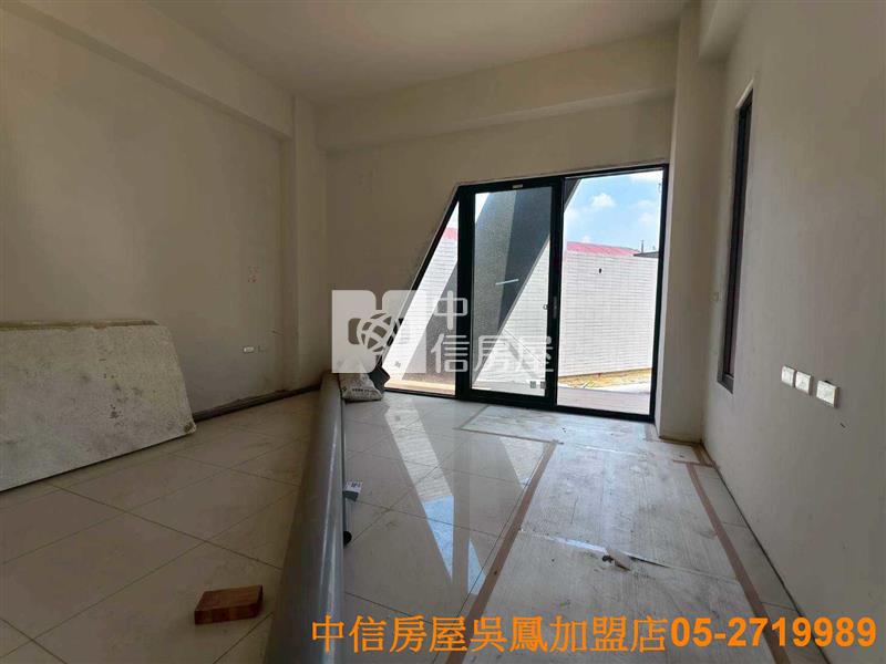中埔全新車庫美別墅A房屋室內格局與周邊環境