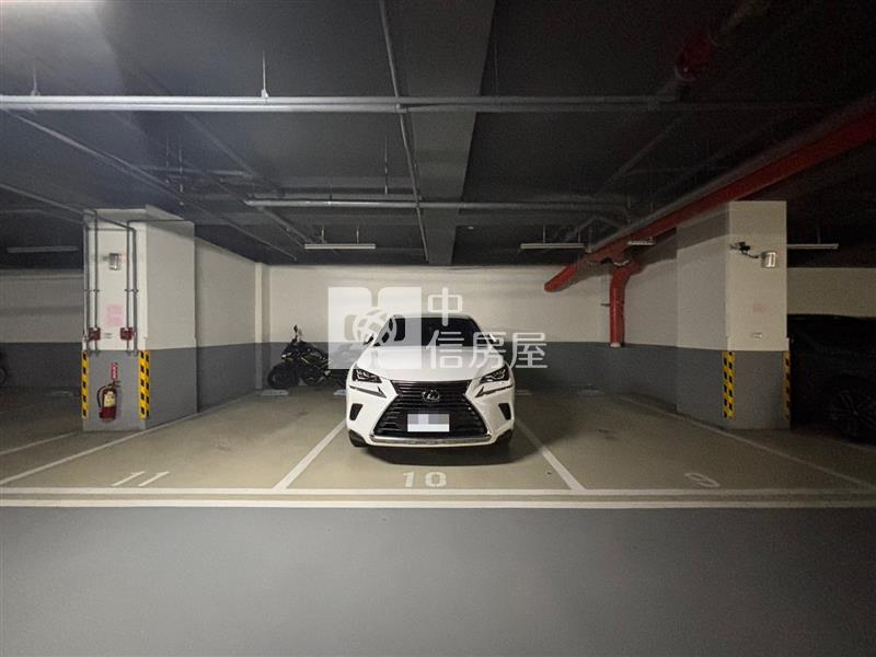 御上美景 - 邊間三房車房屋室內格局與周邊環境