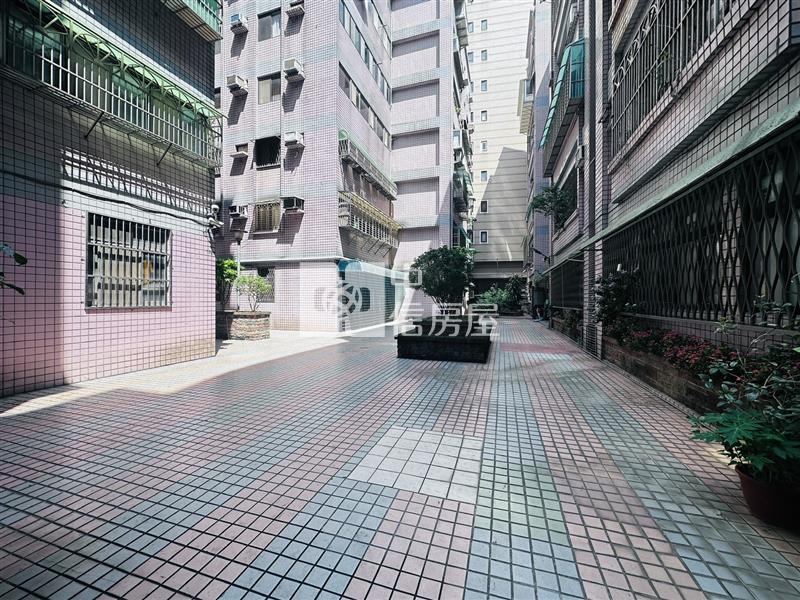 專-平鎮車站美三房(車位輪抽)房屋室內格局與周邊環境
