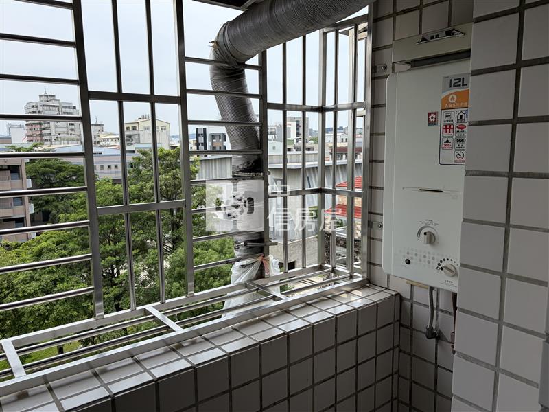 中科世貿三房房屋室內格局與周邊環境
