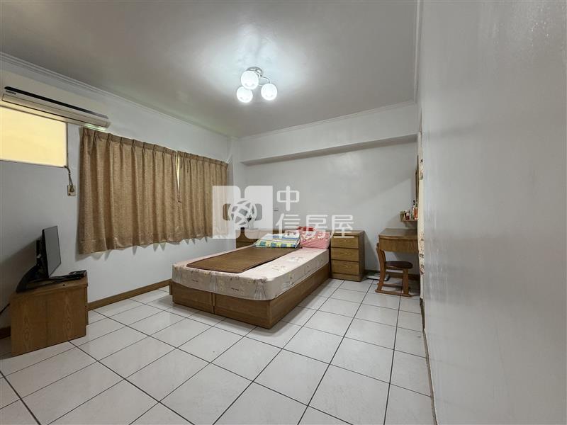 中科世貿三房房屋室內格局與周邊環境