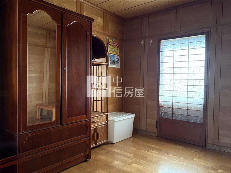 中科世貿三房房屋室內格局與周邊環境