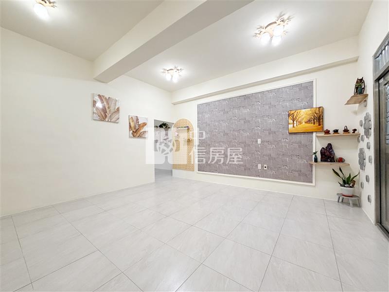 漢口商圈一樓美寓房屋室內格局與周邊環境