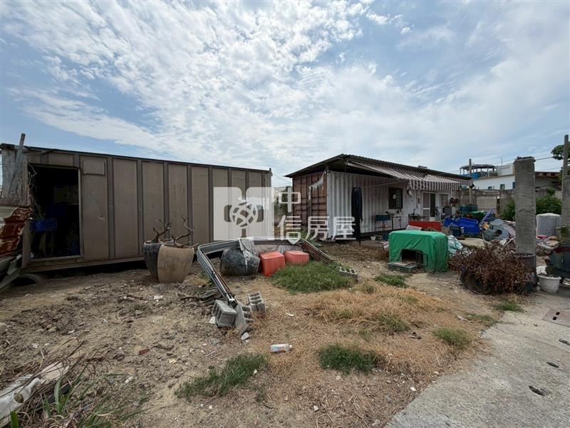善化雙面臨路有水有電三角窗農地房屋室內格局與周邊環境