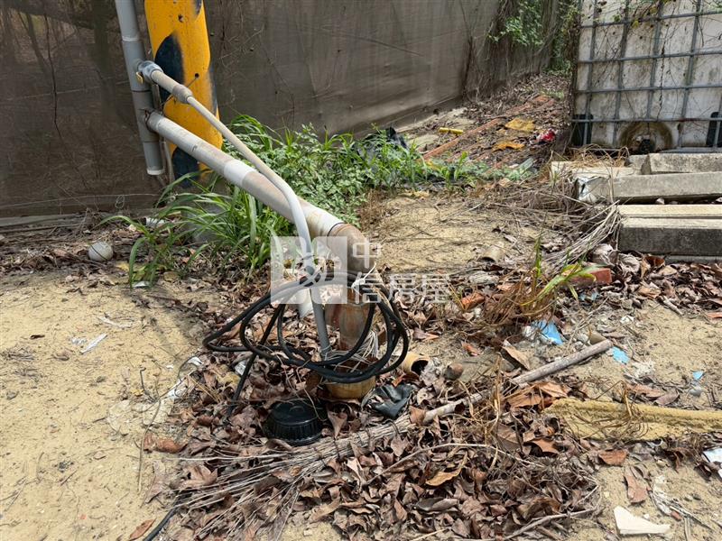 善化雙面臨路有水有電三角窗農地房屋室內格局與周邊環境