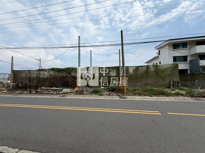 善化雙面臨路有水有電三角窗農地房屋室內格局與周邊環境