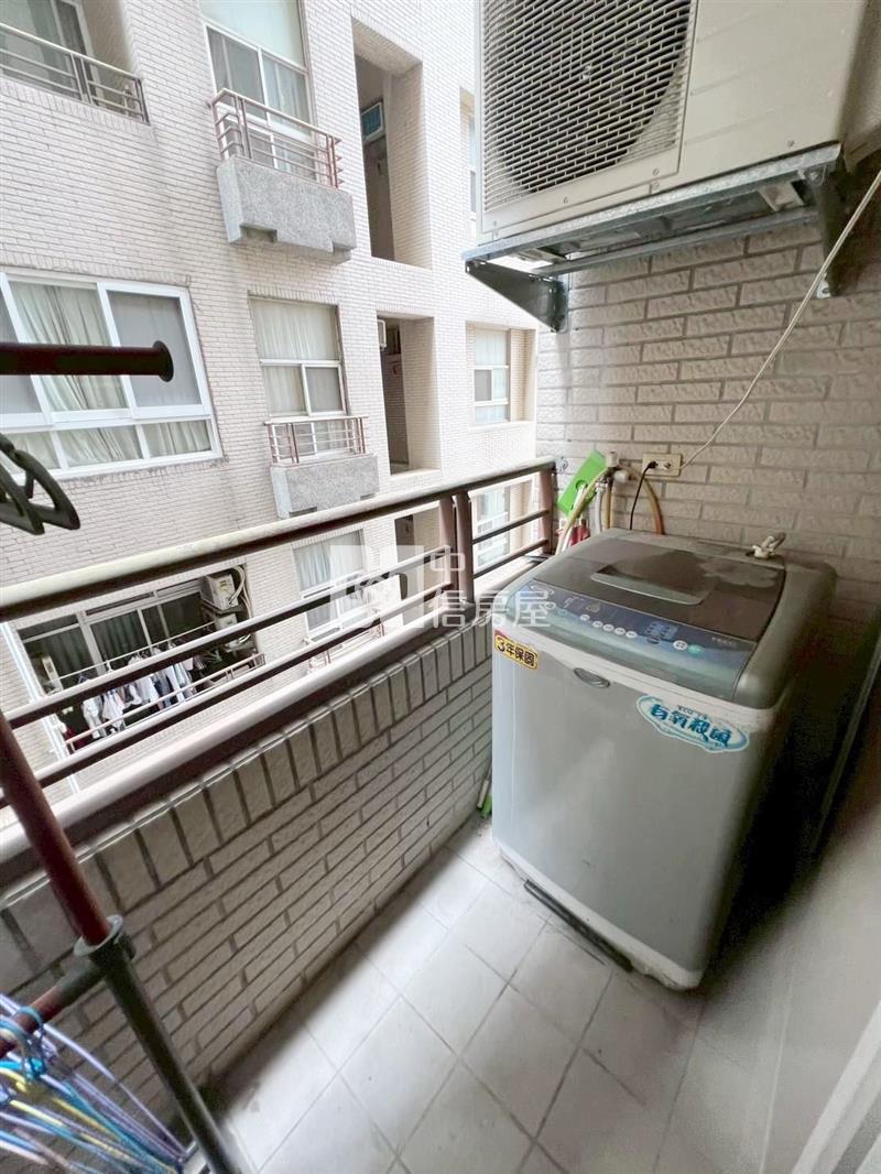 中山醫大慶雙鐵公園苑震後兩房房屋室內格局與周邊環境