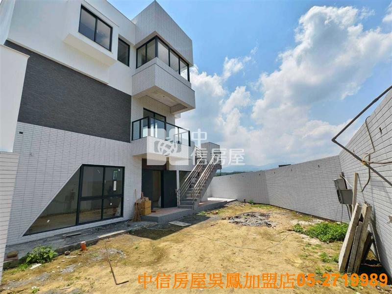 中埔全新車庫美別墅B房屋室內格局與周邊環境