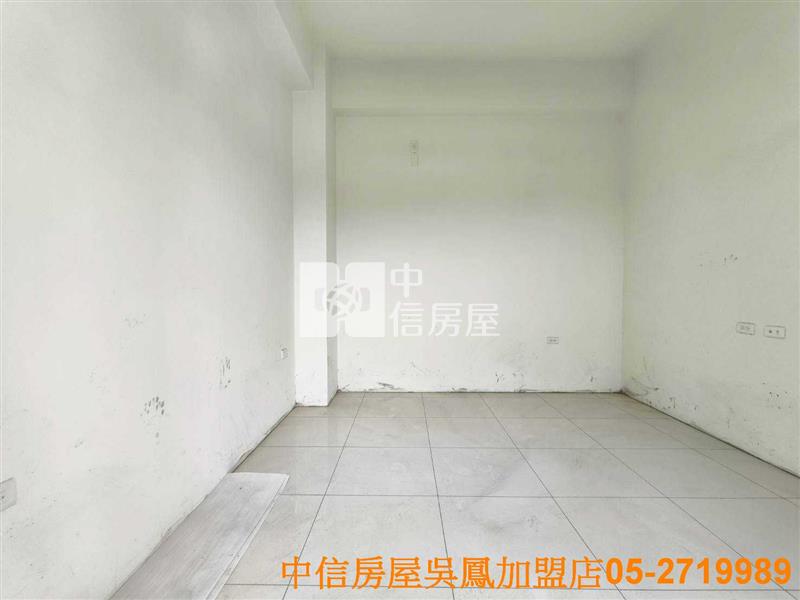中埔全新車庫美別墅B房屋室內格局與周邊環境