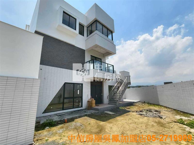 中埔全新車庫美別墅B房屋室內格局與周邊環境