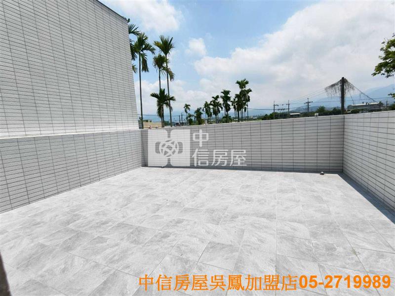中埔全新車庫美別墅B房屋室內格局與周邊環境