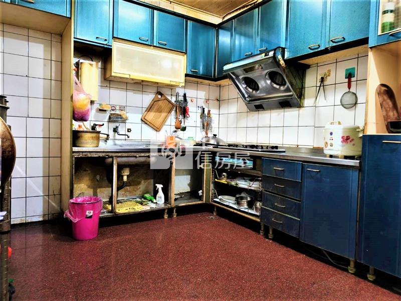 山仔頂黃金透店/核心地段.稀有釋出房屋室內格局與周邊環境