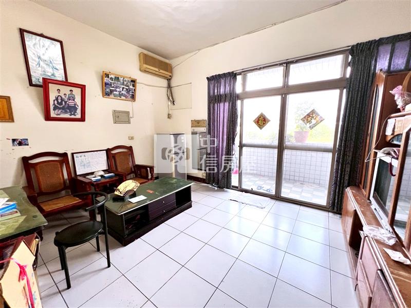 B1-85近車站的志航路店住房屋室內格局與周邊環境