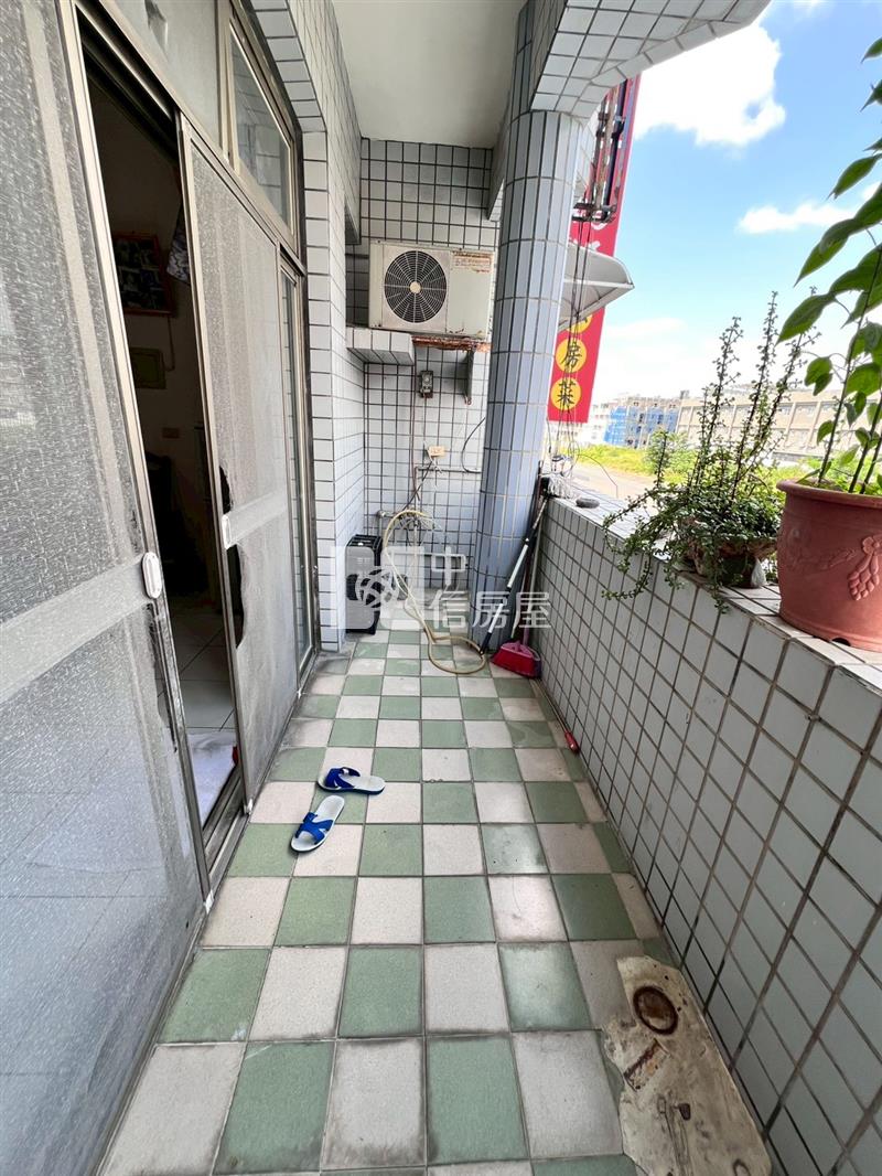 B1-85近車站的志航路店住房屋室內格局與周邊環境