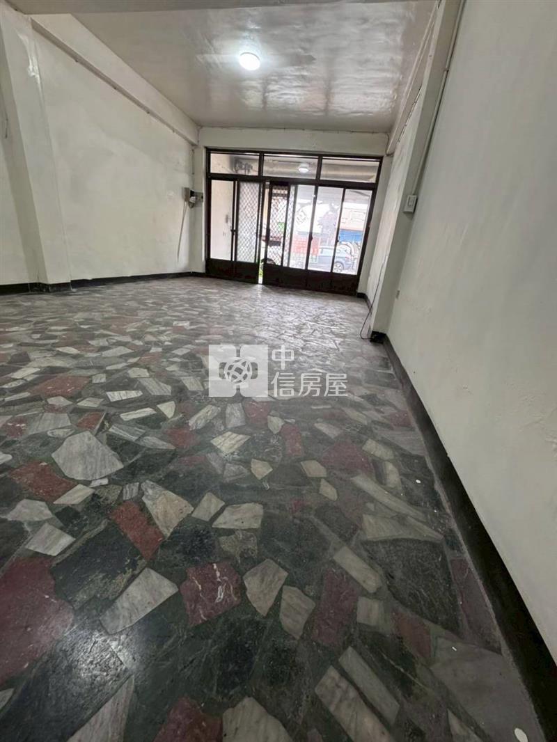 施厝大路邊店面房屋室內格局與周邊環境