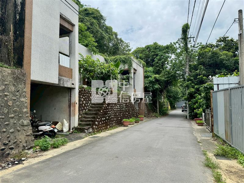 霧峰大面寬11米82坪丙建房屋室內格局與周邊環境