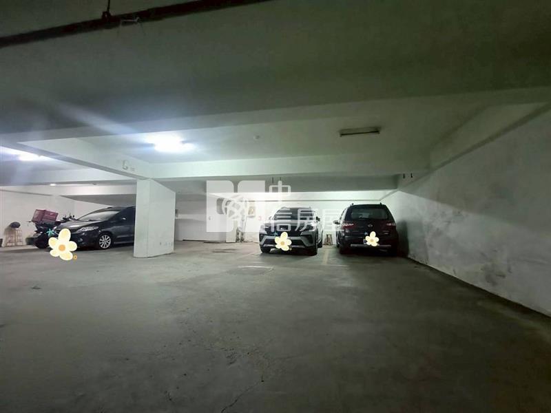 (A)內壢前站(內壢國小)電梯4房+平面車位(中信卓越團隊)房屋室內格局與周邊環境