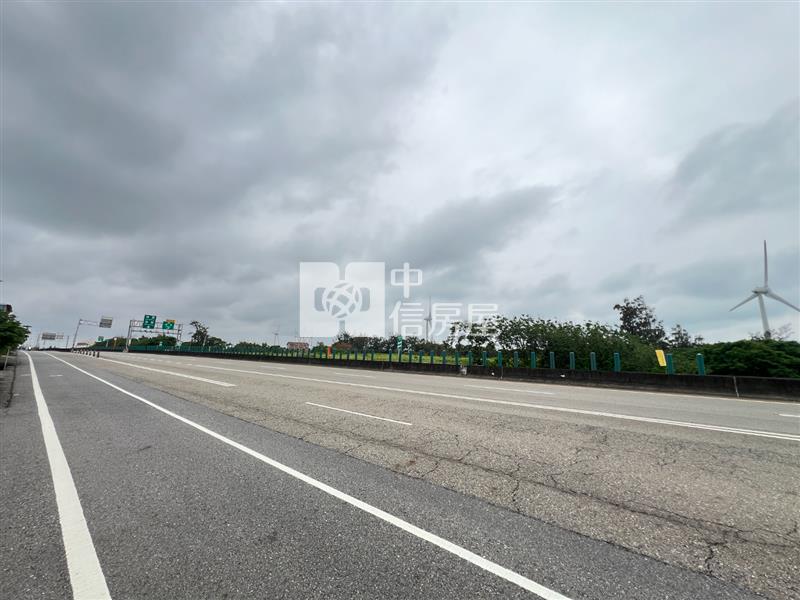竹南正30米路旁一般農地(方正平坦)房屋室內格局與周邊環境