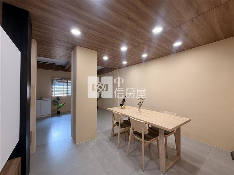 南海面寬孝親房裝潢溫馨透天房屋室內格局與周邊環境