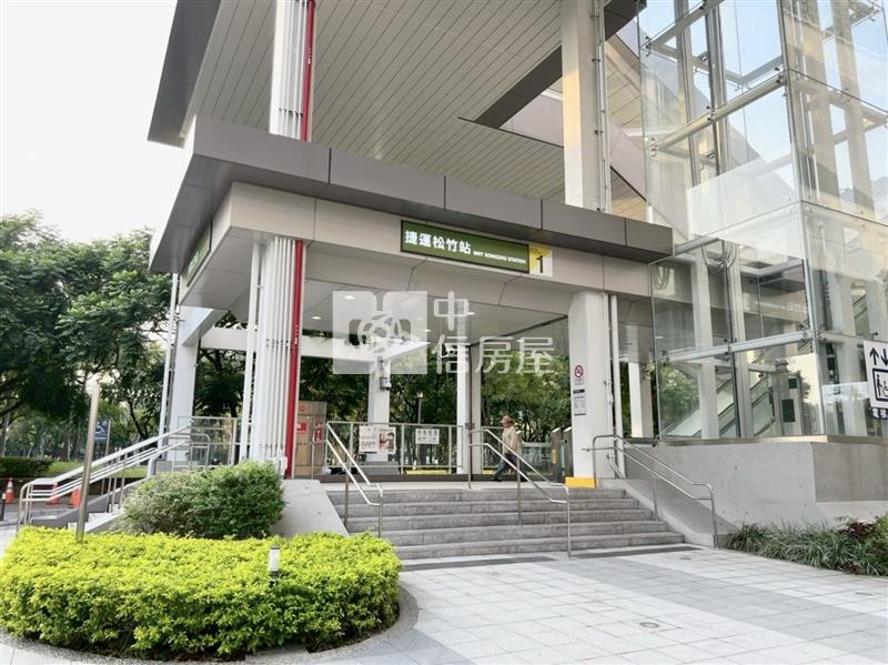 國家廣場精裝美三房房屋室內格局與周邊環境