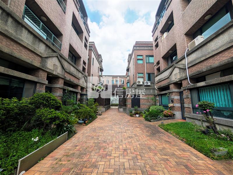 盧森堡公園別墅房屋室內格局與周邊環境