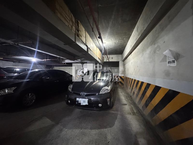 陽光故鄉蛋黃圈三房平車房屋室內格局與周邊環境
