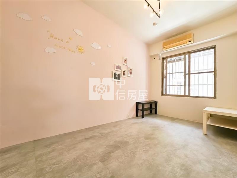 文心皇家三房捷運宅房屋室內格局與周邊環境