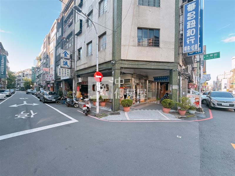 【安家】桃園火車站步行約10分鐘美透店房屋室內格局與周邊環境
