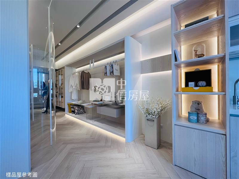 【神馬】(專任)A18青埔高鐵喜徠登1+1房房屋室內格局與周邊環境