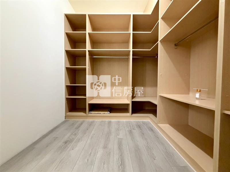 大毅履幸福11期邊間朝南質感大三房房屋室內格局與周邊環境