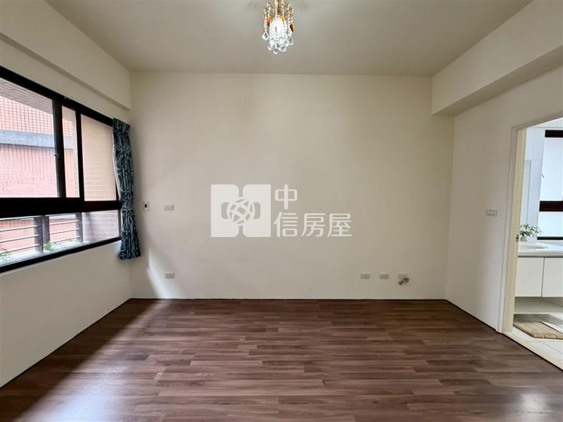 大毅履幸福11期邊間朝南質感大三房房屋室內格局與周邊環境