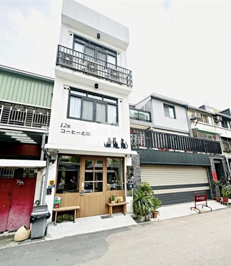 西區精誠商圈臨路透天房屋室內格局與周邊環境