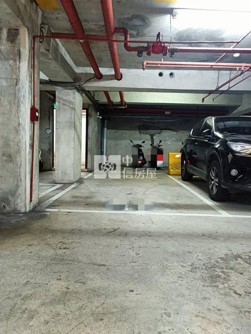 文中路近龍安國小稀有一樓美3房車房屋室內格局與周邊環境